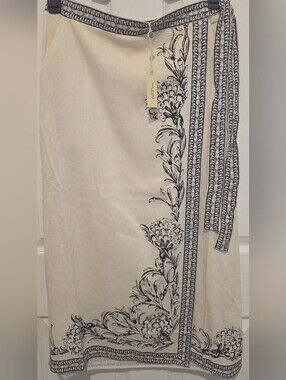 Max Studio Cream Maxi Skirt with Black Floral Border